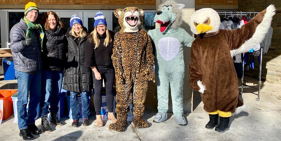 Wauwatosa school clothing drive stocks community closet