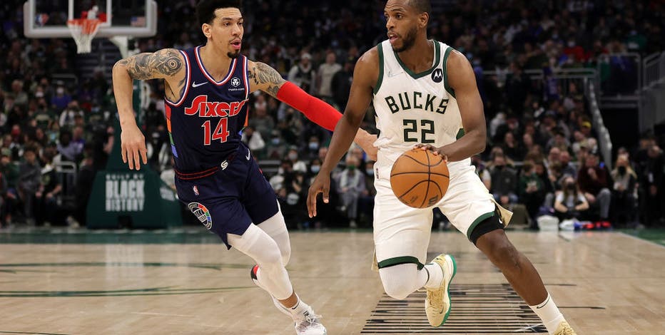 Bucks fall to 76ers