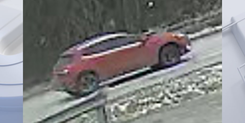 Milwaukee police: Possible abduction, suspect and victim sought