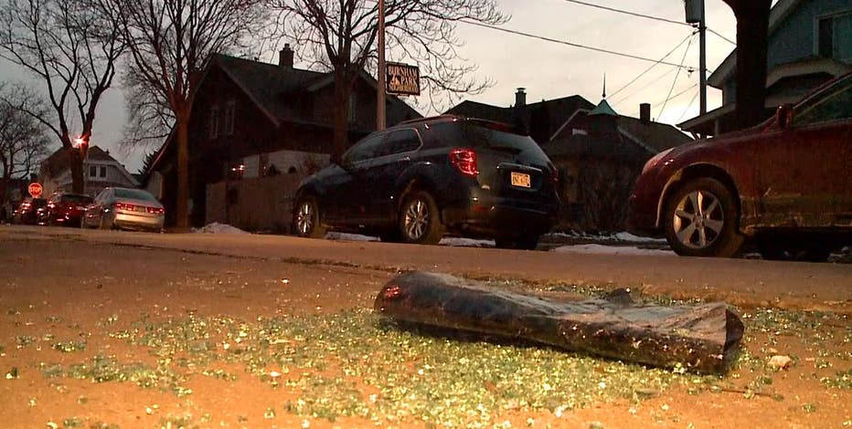 Locked vehicles broken into near 29th and Lapham; police seek suspects