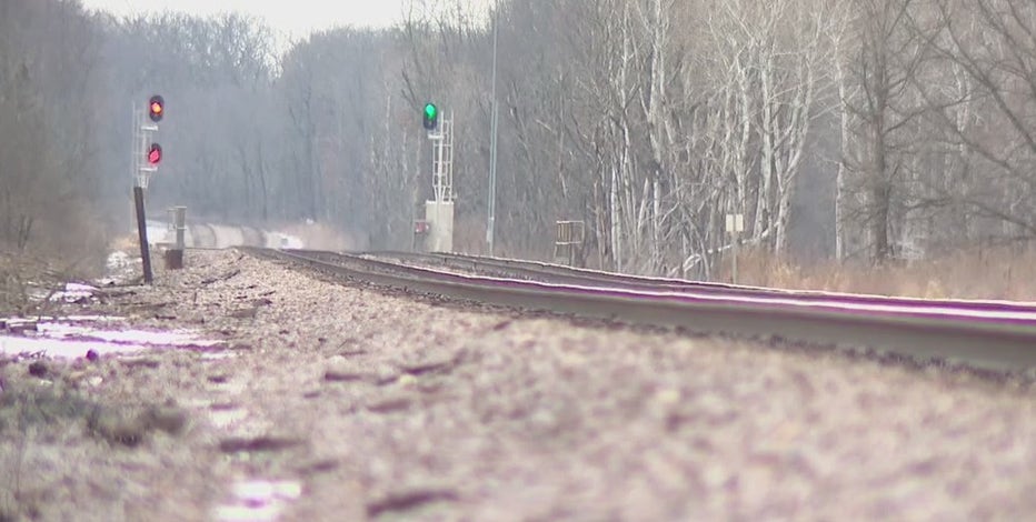 Car stolen in Pleasant Prairie, involved in crash with train in Zion