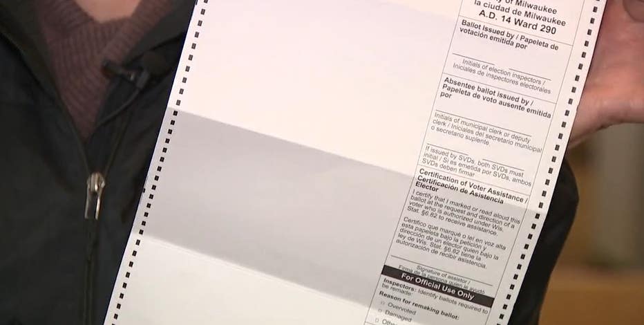 Milwaukee absentee ballot error, early voting begins