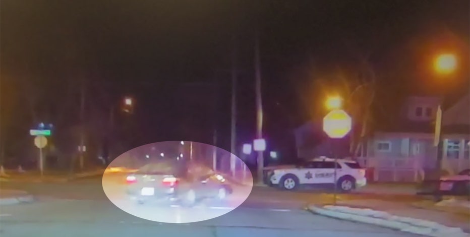 Grafton police chase, Two Rivers man arrested: video