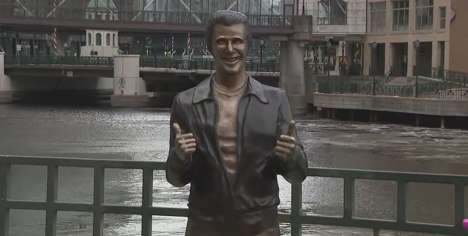 Bronze Fonz returns to Milwaukee RiverWalk; freshened up for selfies