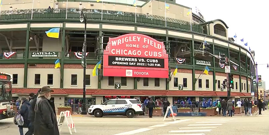 Brewers fans hit Wrigley Field for season opener: 'Like a holiday'