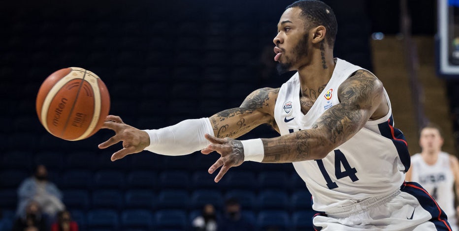 Bucks sign guard Rayjon Tucker
