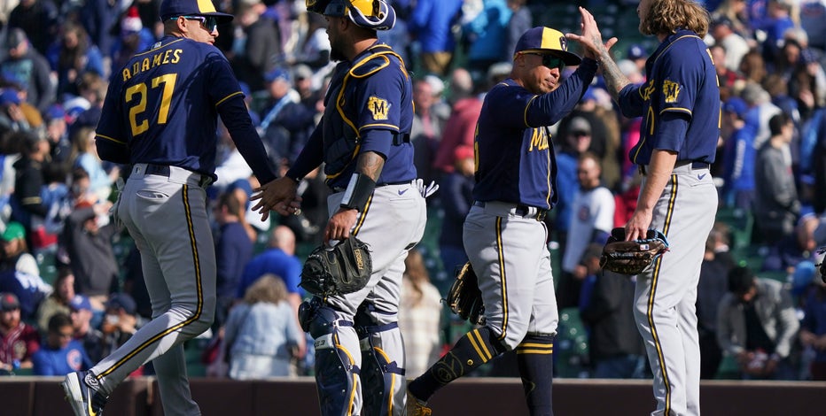 Brewers beat Cubs for 1st win