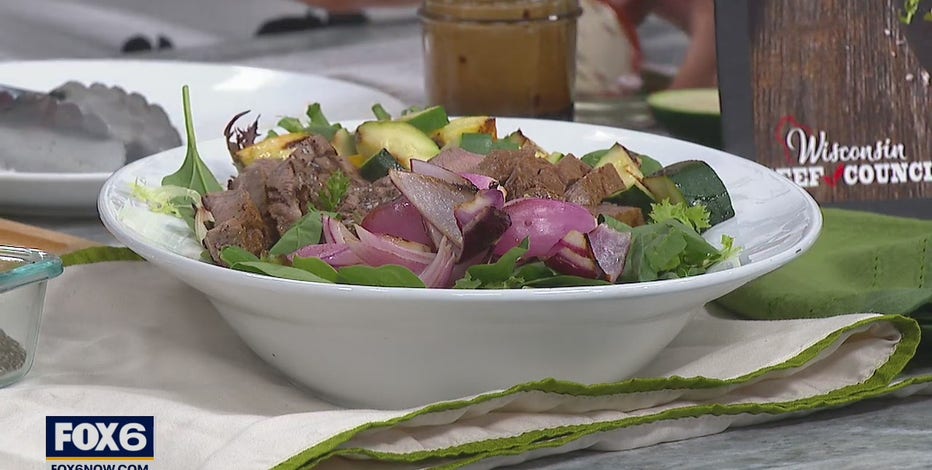 Grilled Beef, Summer Squash and Onion Salad: recipe