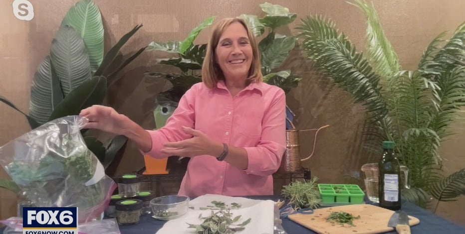 Storing and preserving herbs