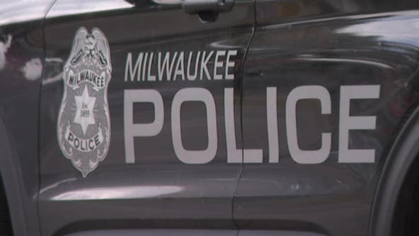 Milwaukee pedestrian hit by vehicle, taken to hospital