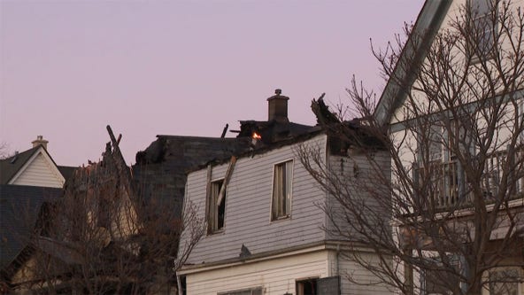 23rd and Hopkins fire displaces residents of 2 homes