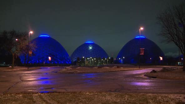 Milwaukee landmarks light up blue for Celiac Disease Awareness