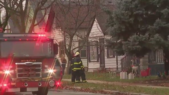 Milwaukee house fire; 73rd and Dixon, no injuries