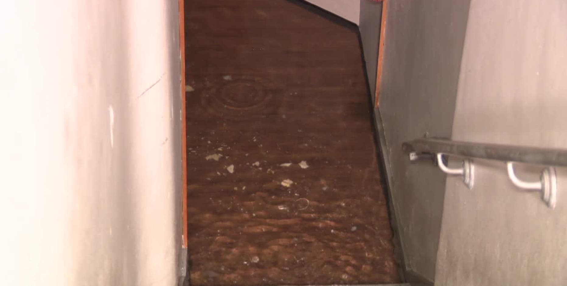 Milwaukee apartment building flood, 120 residents displaced