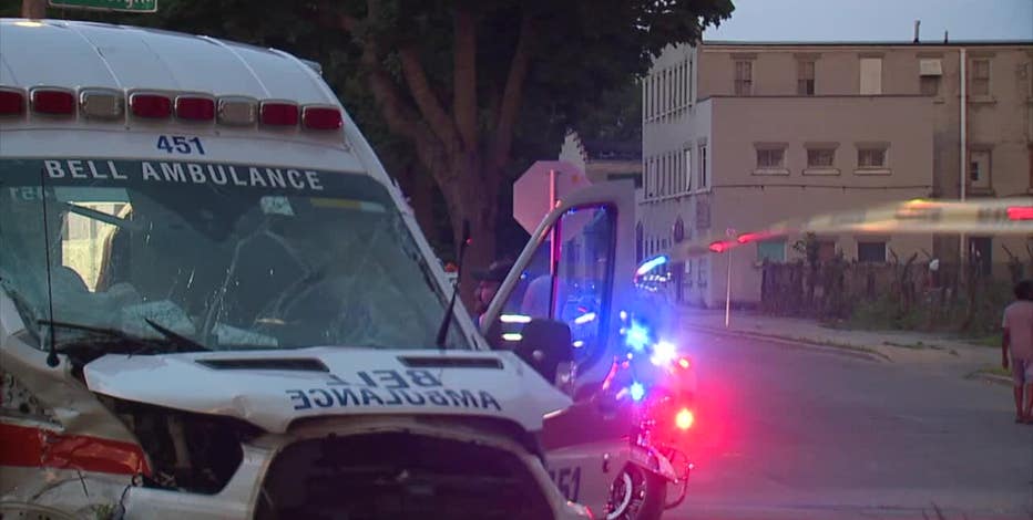 Milwaukee crash, police squad and Bell Ambulance: dashcam video