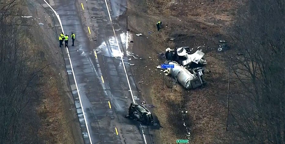 Clark County crash, 9 dead in western Wisconsin wreck