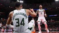 Bucks-Pacers: Antetokounmpo, Lillard ruled out for pivotal Game 5