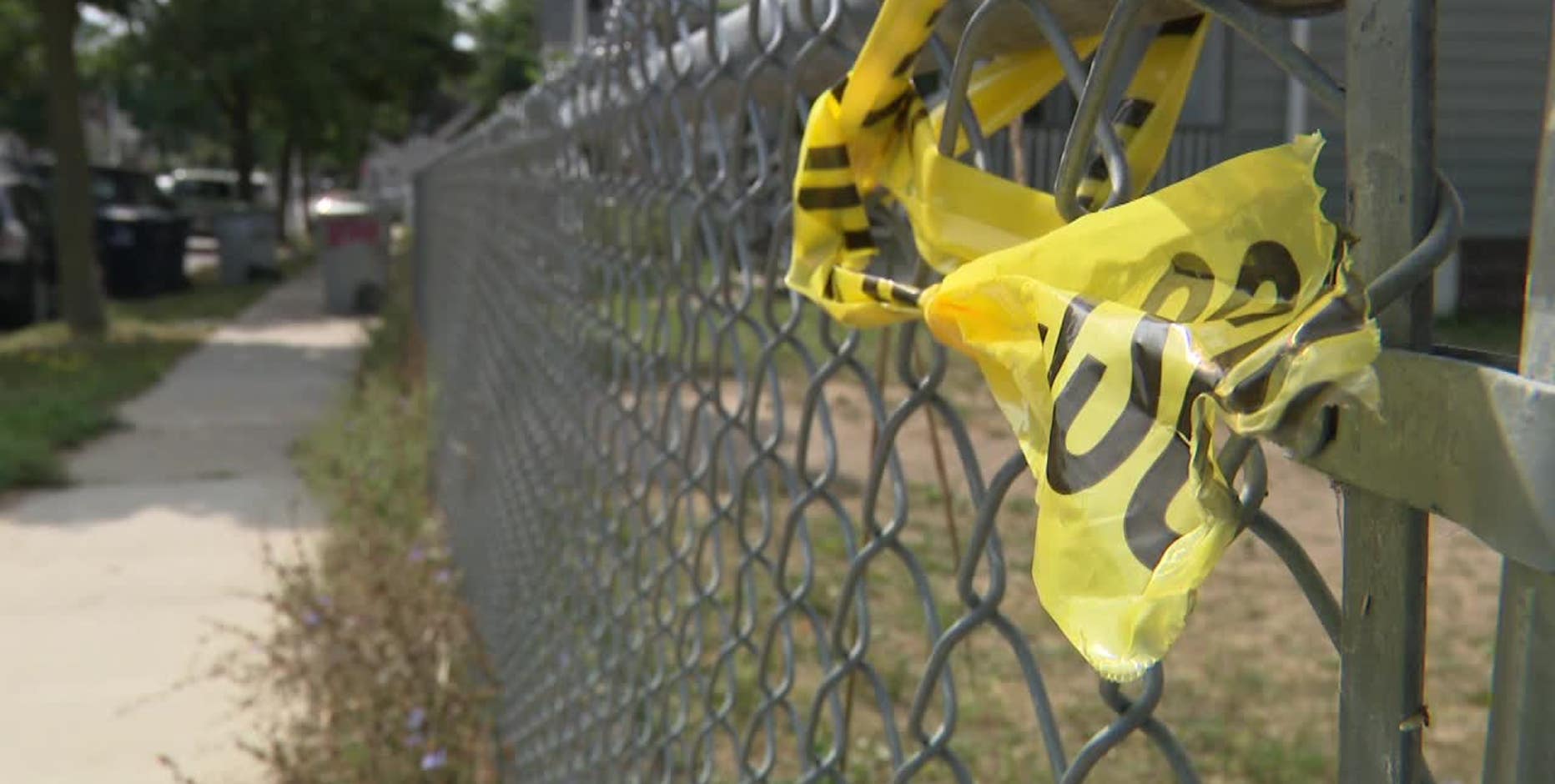 Milwaukee police chase stolen car; shots fired at officers