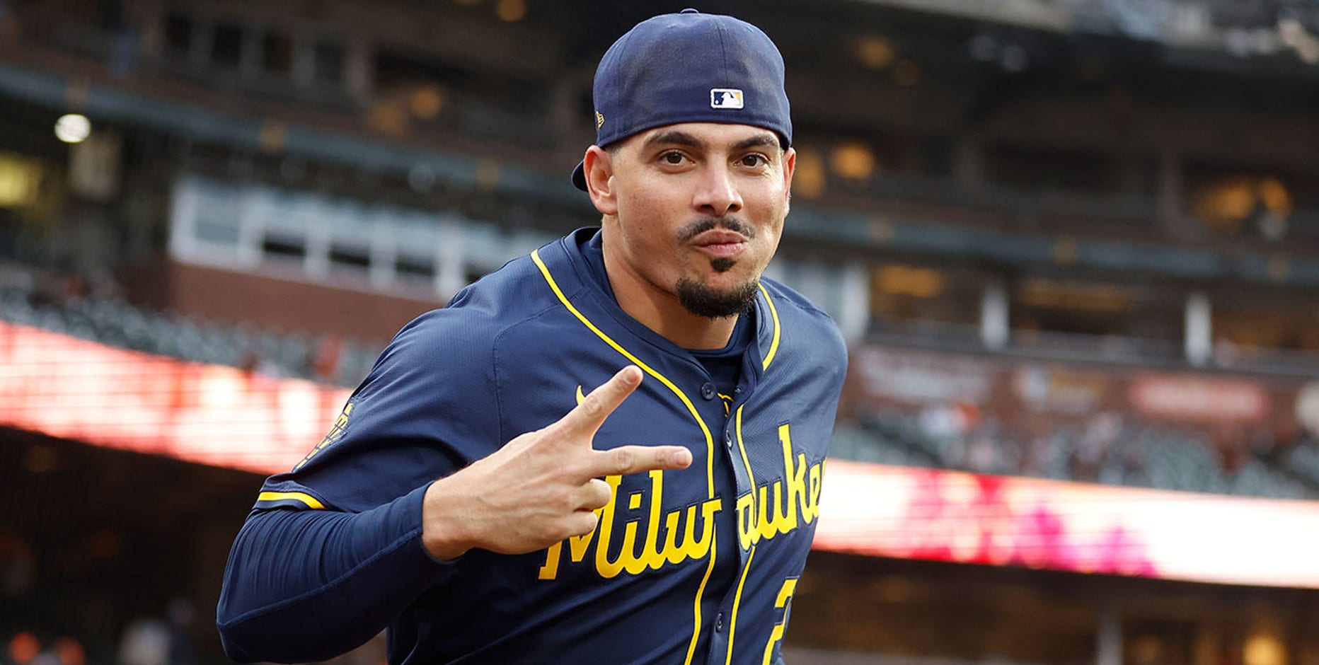 Brewers clinch NL Central; merchandise, ticket info fans should know