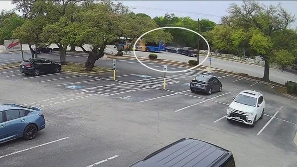 Couple waits 2.5 hours for APD to respond to head-on crash caused by alleged drunk driver