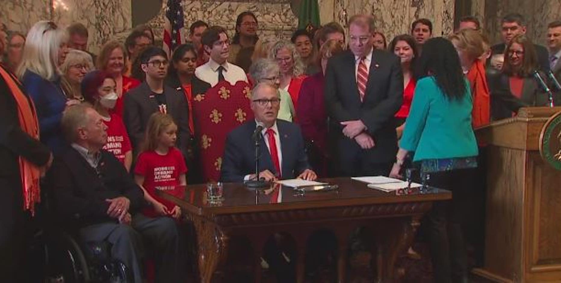 Washington becomes 10th state to enact semi-automatic rifle ban, law effective immediately