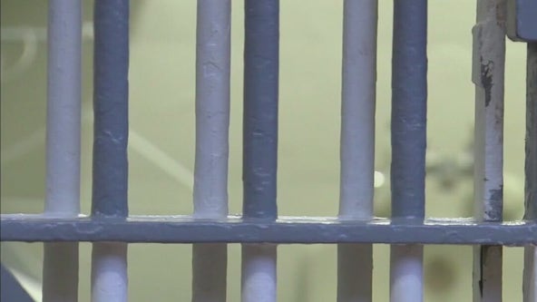 Federal lawsuit wants Texas to put AC in all state prisons