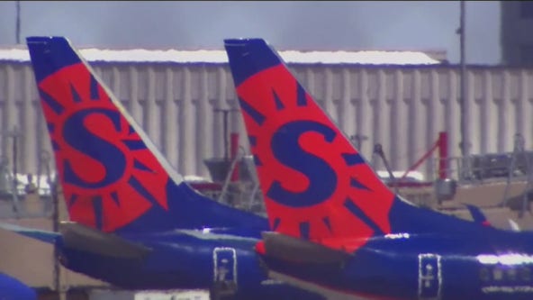 Sun Country flight attendants strike authorized by union workers