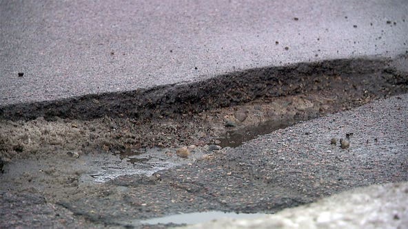 Hit a pothole in Minnesota? How to file a damage claim, report location