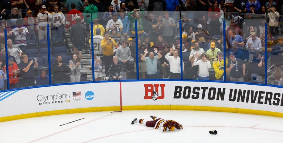 Gophers lose overtime heartbreaker 3-2 to Quinnipiac in NCAA title game