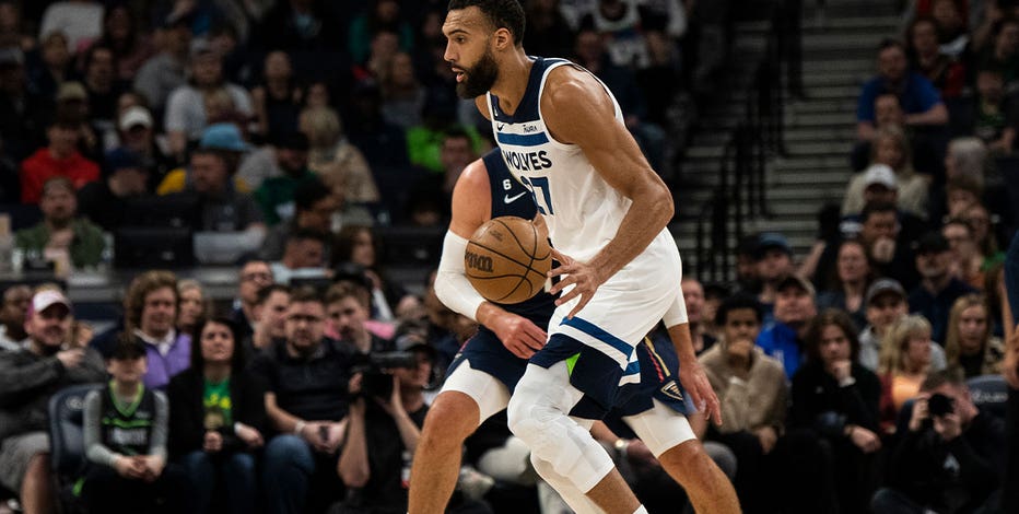 Timberwolves fight: Rudy Gobert punches Kyle Anderson; Jaden McDaniels punches wall