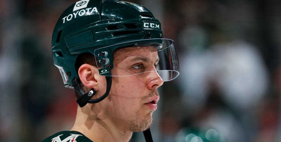 Wild: Joel Eriksson Ek tried to play through broken leg in Game 3