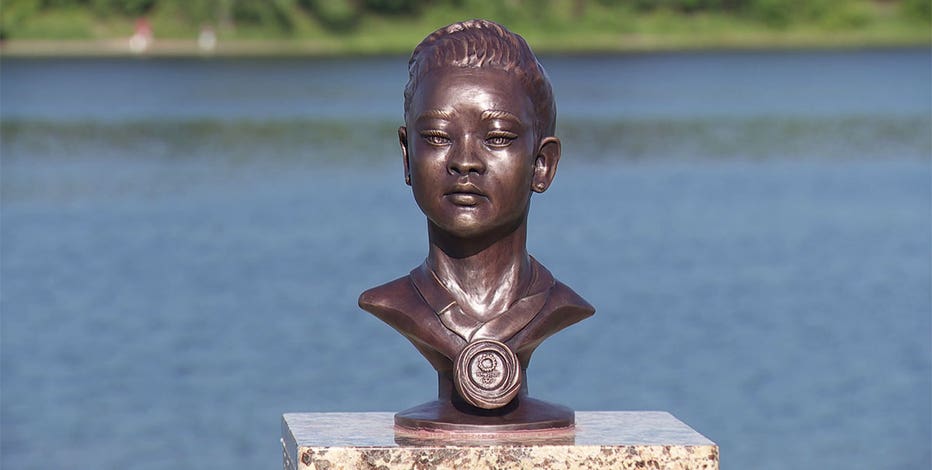 St. Paul unveils sculpture honoring Suni Lee