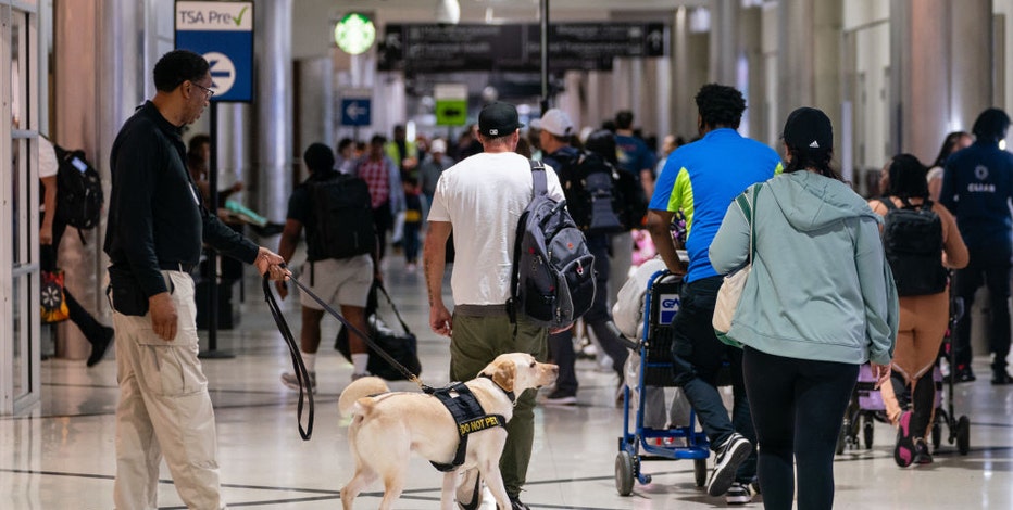 2023 holiday travel season will be 'busiest ever,' TSA anticipates