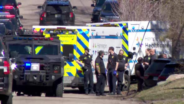 Minnetonka standoff: 2 deputies hurt, gunman killed during attempted arrest