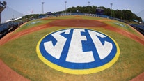 SEC to experiment with double first base during tournament