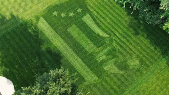 Man mows American flag 'grassterpiece'