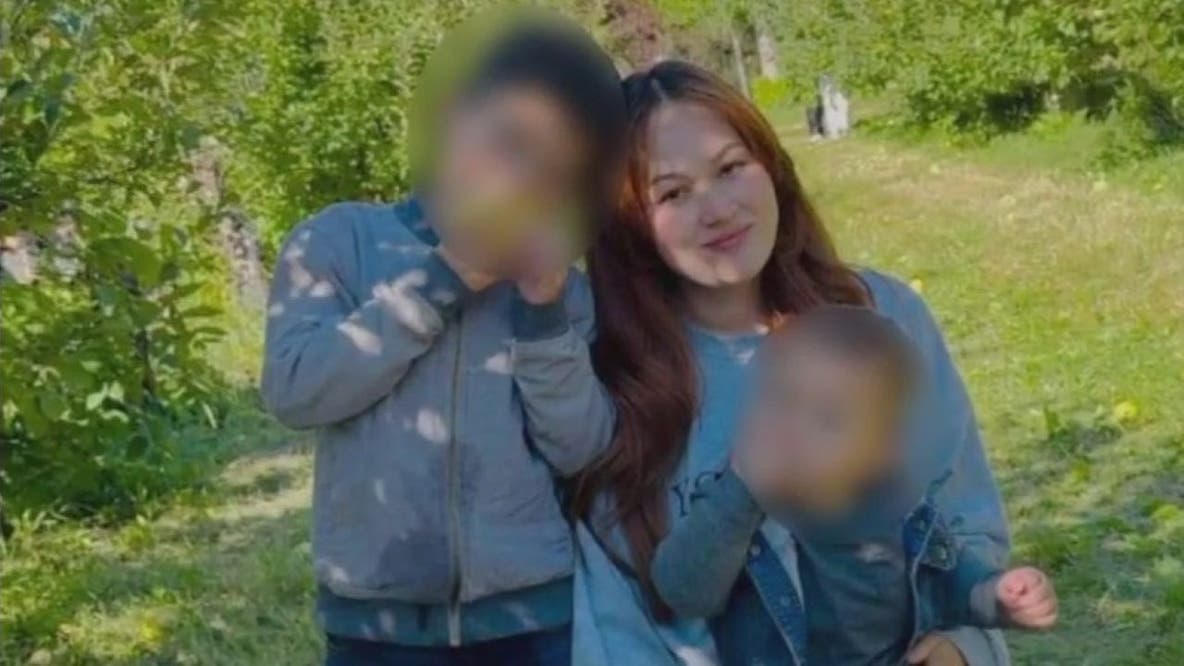 Federal judge orders release of mom in ICE custody