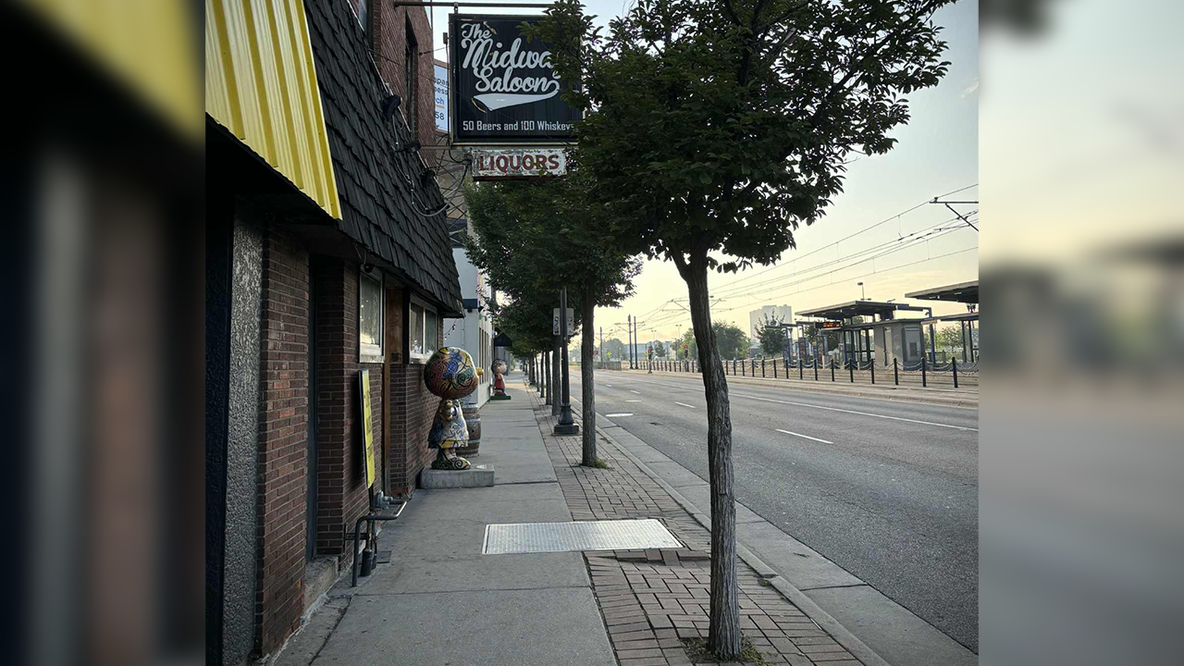 St. Paul shooting outside Midway Saloon leaves 1 dead early Thursday