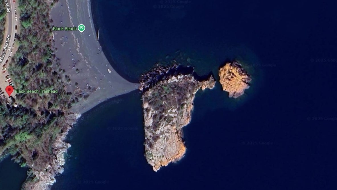 Coast Guard rescues young girls stranded on rock in Lake Superior