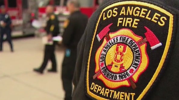 Firefighters wake up sleeping plumber in Northridge crawlspace