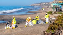 Huntington Beach oil spill victims can apply to federal disaster loans