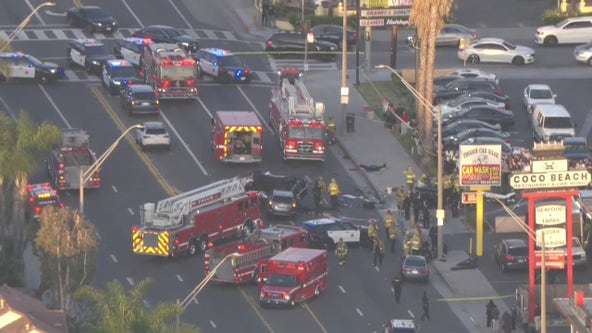 1 dead, 6 others hurt in 3-car wreck on PCH in Long Beach