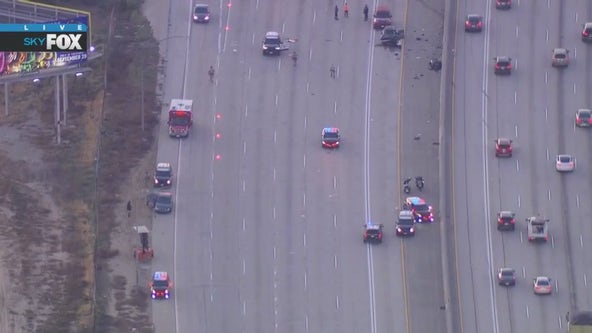 Fatal 405 Freeway crash in Carson involving Manhattan Beach police officer shuts down lanes