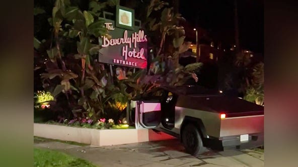 Tesla Cybertruck crashes into iconic Beverly Hills Hotel sign