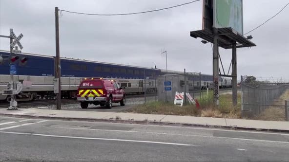 Man hit and killed by train in North Hollywood