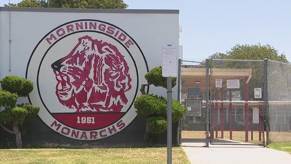 Parents protest Inglewood Unified's plans to close 5 schools, says low enrollment 'intentional'