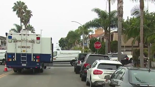 4th of July Huntington Beach stabbing leaves 2 dead, at least 3 injured