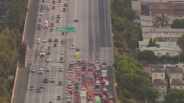 Motorcyclist killed on 405 Freeway in North Hills area