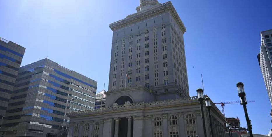 Emails, texts reveal how Oakland missed out on millions to fight retail theft