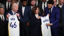Biden welcomes the Warriors to the White House